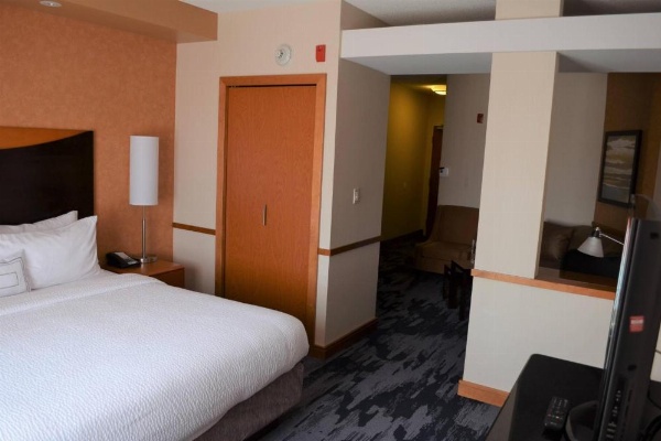 Fairfield Inn & Suites by Marriott Sault Ste. Marie image 12